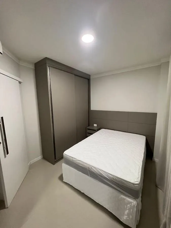 Apto Garden Com 2 Suites - Bombas, Bombinhas-Sc 0*, Bombinhas Brazilië