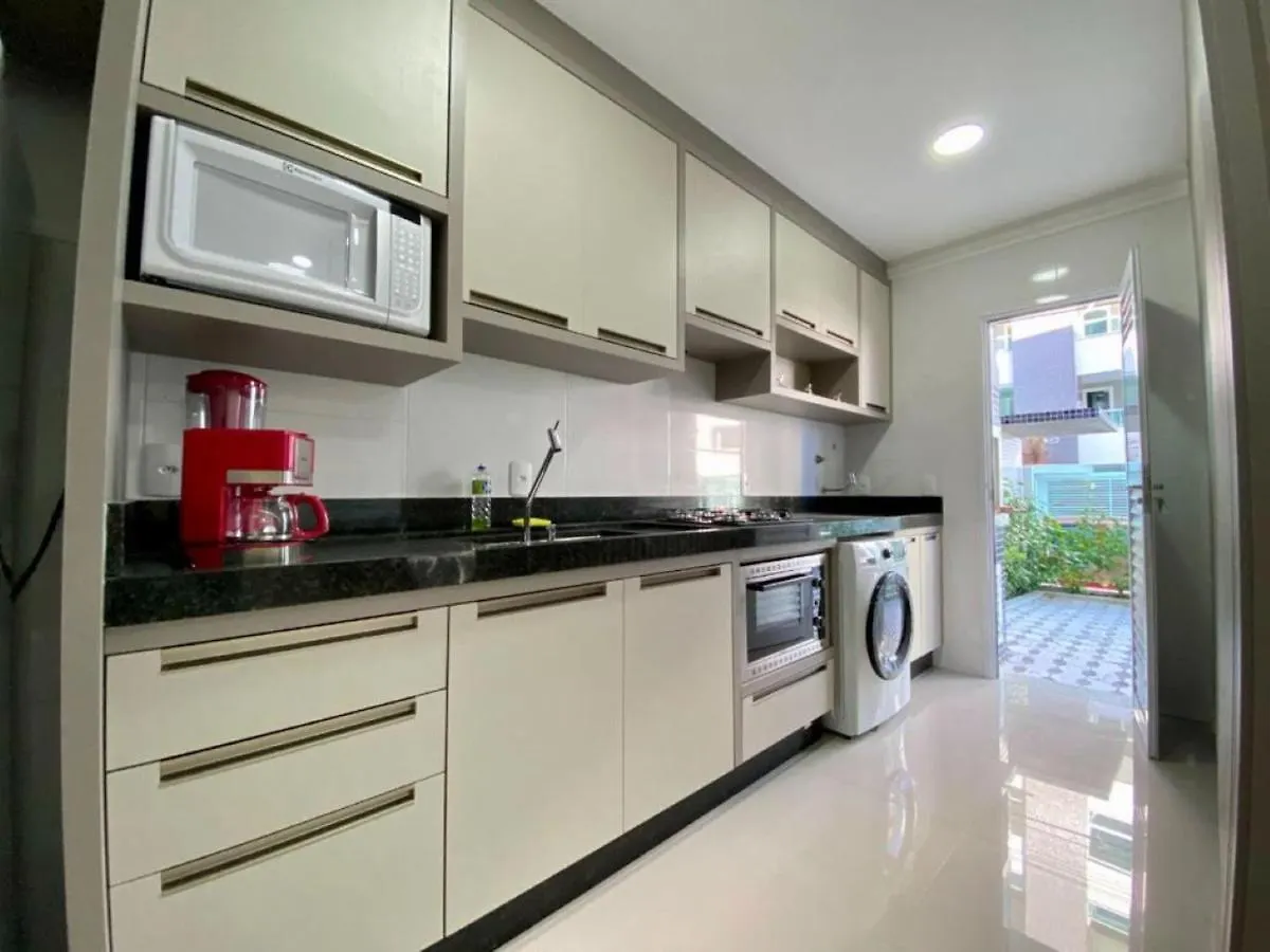 Apto Garden Com 2 Suites - Bombas, Bombinhas-Sc 0*, Bombinhas